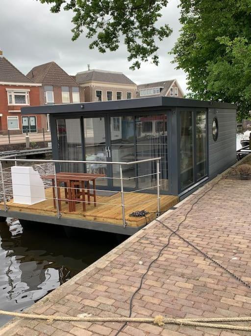 Unique New Houseboat Moored 4 Apartment Zwartsluis Luaran gambar